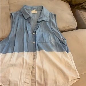 Blue and white Levi’s shirt